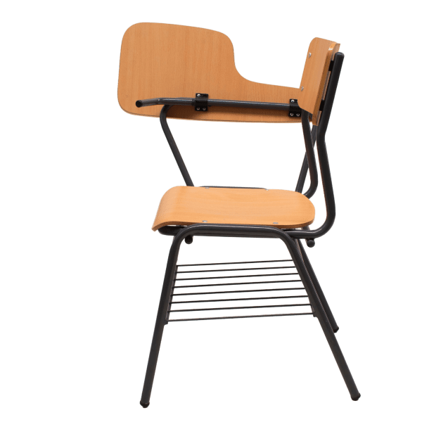 Mobiliario Escolar Villena: Silla escolar con pala de escritura de madera, rejilla inferior portaobjetos y estructura metálica negra reforzada para aulas en Villena.